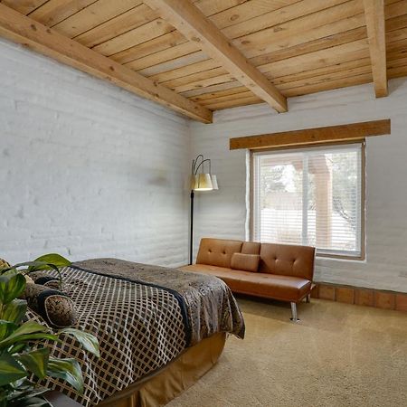 Las Cruces Home La Casa Blanca With Courtyard ภายนอก รูปภาพ