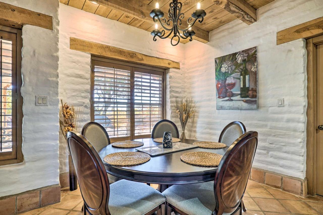 Las Cruces Home La Casa Blanca With Courtyard ภายนอก รูปภาพ